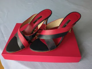 Sandalias CH Tacón 9cm Azul/Rojo