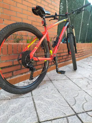 Bicicleta Rockrider ST 900