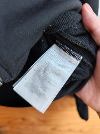 Sudadera Adidas Color Negro y Blanco Talla XS.