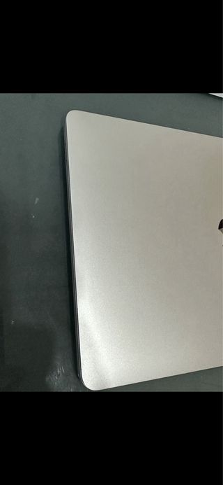 MacBook Pro 13 M1 8GB 250GB Argento poco uso
