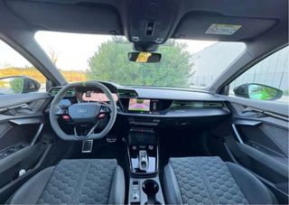 ALQUILER AUDI RS3 2025