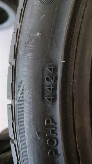 205/40 R17 84W COMFORSER CF710 UHP