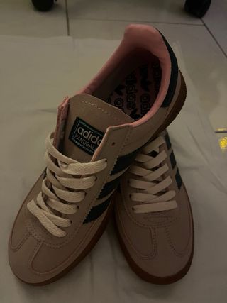 Adidas Spezial Beige y Rosa