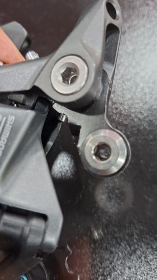 Câmbio Traseiro Shimano Deore 10/11v