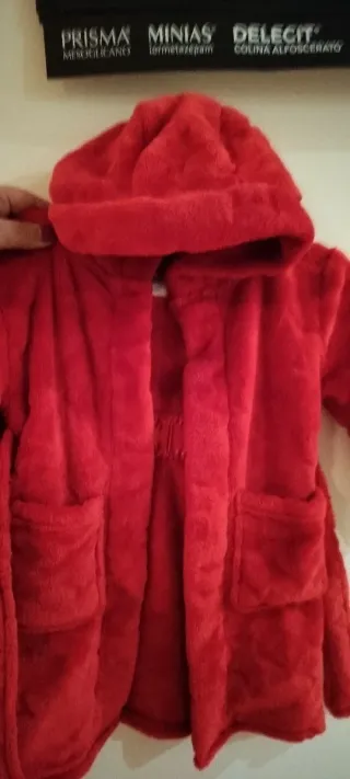 Vestaglia bambina rossa