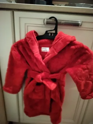 Vestaglia bambina rossa