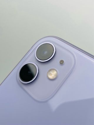 iPhone 11 128GB Lila