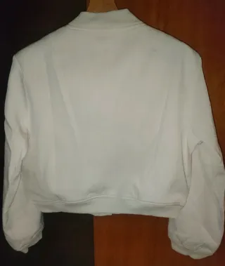 Chaqueta bomber crop, cruda