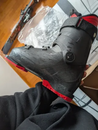 Botas Atomic Magna 26-26.5 100 Flex