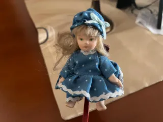 Columpio Vintage Muñecas Porcelana