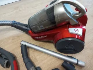 Aspirador Hoover Reactiv sin bolsa