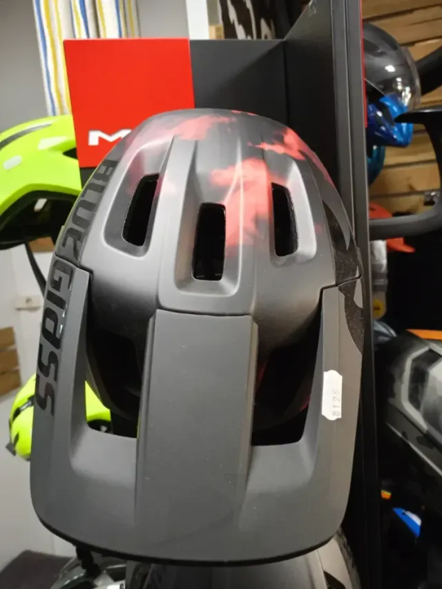 CASCO BLUEGRASS JETRO MIPS NEGRO/NARANJA CORAL AHU