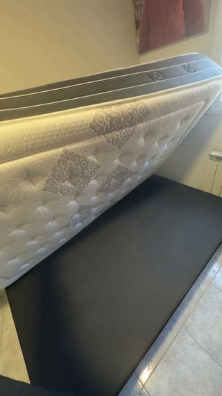 Colchón y Base Tapizada Termisac