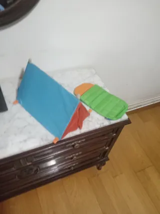 Tienda campaña y saco dormir