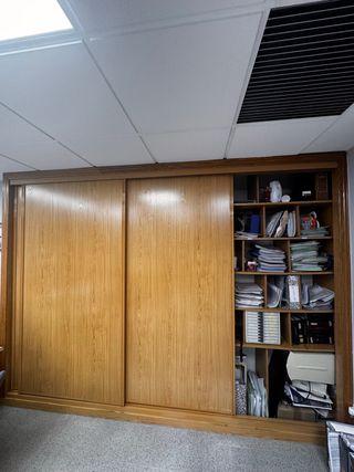 Puerta corredera de armarios empotrado .