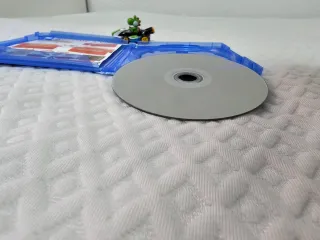 Little Nightmares PS4 (PlayStation 4)