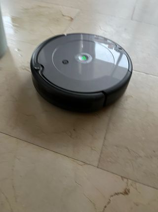 Aspirador Roomba iRobot 694