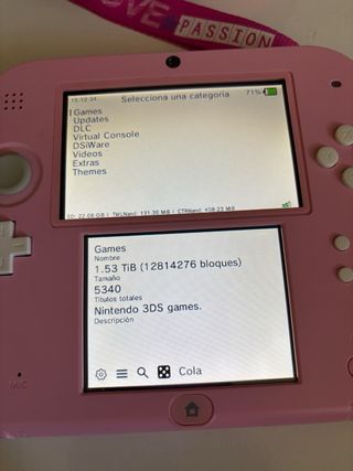 Nintendo 2DS Rosa con custodia e caricatore