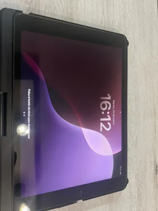 Vendo o cambio Ipad 9 Generación+ lápiz+ funda cin