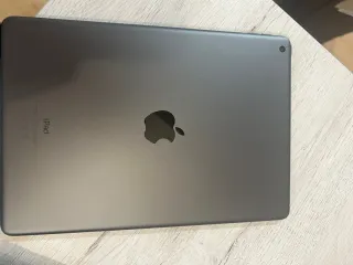 Vendo o cambio Ipad 9 Generación+ lápiz+ funda cin