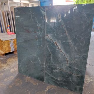 LOTE 70M2 IMITACIÓN MARMOL VERDE 60x120