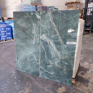 LOTE 70M2 IMITACIÓN MARMOL VERDE 60x120