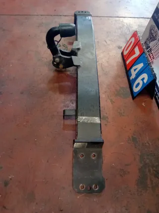 Enganche de remolque usado Kia Sorento 2008