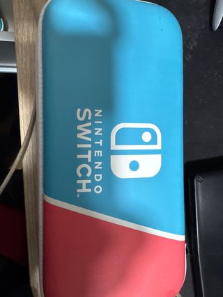 Funda Nintendo Switch Azul y Roja