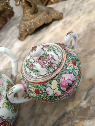 Juego tetera y azucarero Macao porcelana