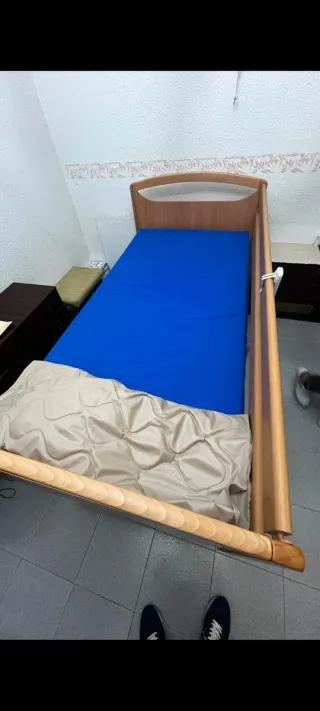 Cama articulada asistencial HUKLA