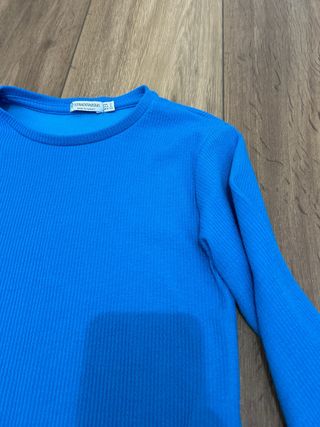 Camiseta manga larga azul Stradivarius