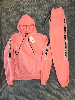 Conjunto Deportivo Nike Rosa
