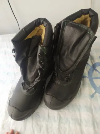 Botas de seguridad negras talla 46 nuevas