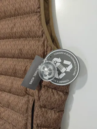 Chaleco Michael Kors Nuevo  acolchado,  Original.