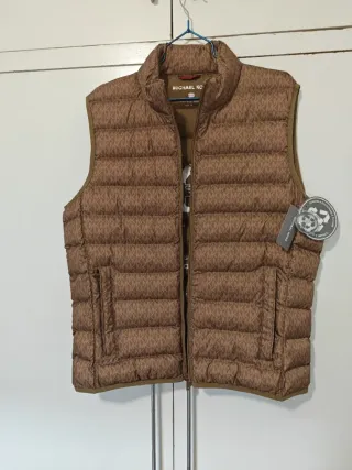 Chaleco Michael Kors Nuevo  acolchado,  Original.