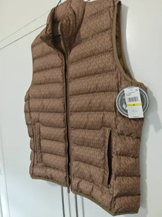 Chaleco Michael Kors Nuevo  acolchado,  Original.