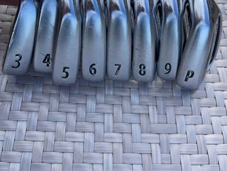 Titleist AP2 Forged 3-P Hierros True Temper Stiff