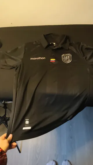 Camiseta Selección Ecuador Negra