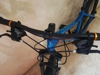 Bici MTB Marca: GIANT, Modelo: LIV BLISS, 27.5", S