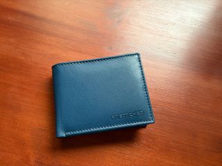 Cartera RFID de piel Friedrich 23 con caja. 9x12cm