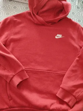Sudadera Nike Roja. Unisex talla L de niño