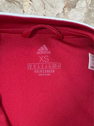 Chaqueta Adidas Roja Clásica Talla XS