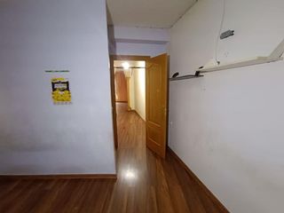 Local comercial en venta en Guadix