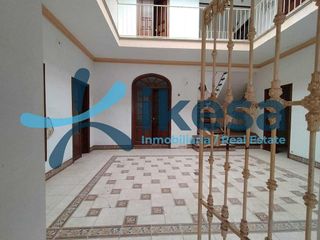 Casa adosada en venta en Montoro