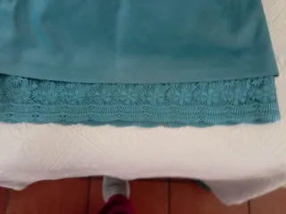 Vestido azul verdoso con encaje talla 50