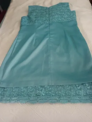 Vestido azul verdoso con encaje talla 50
