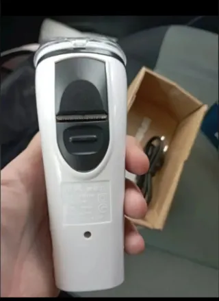 Afeitadora Eléctrica Ruiying Rotativa 3 Cabezales