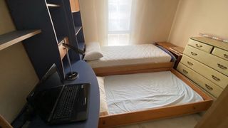 Dormitorio modular dos camas