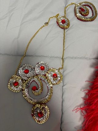 Traje Carnaval Alas Rojas y Doradas