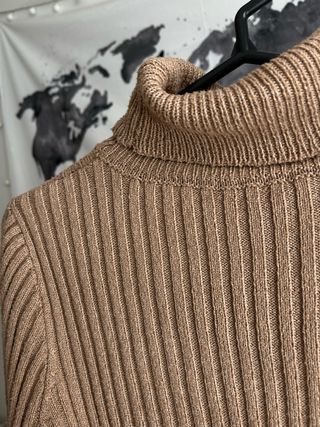 Vestido de punto canalé beige